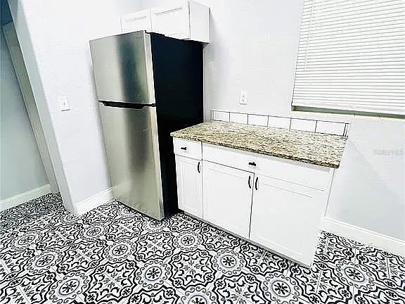 5th image of 506 Dorothy Ave