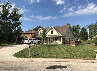 813 Frank Marshall Dr, Marysville, KS 66508