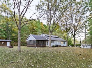 14041 Springfield St, Grafton, IL 62037