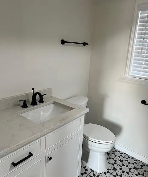 3608 Saint Charles St #4 — Photo 7