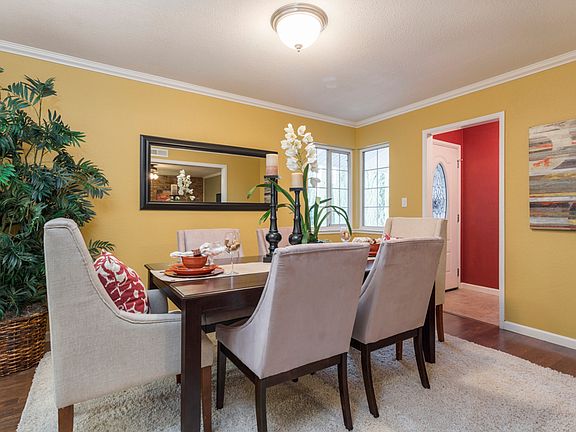 4th image of 6661 Silverthorne Cir