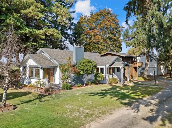 15925 State Route 536, Mount Vernon, WA 98273