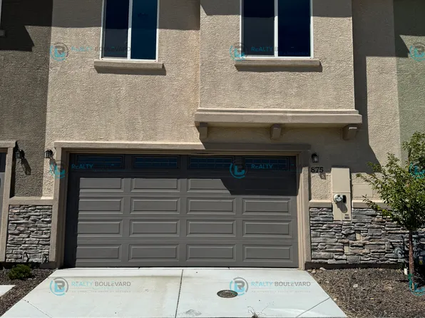 875 W End St, Carson City, NV 89701