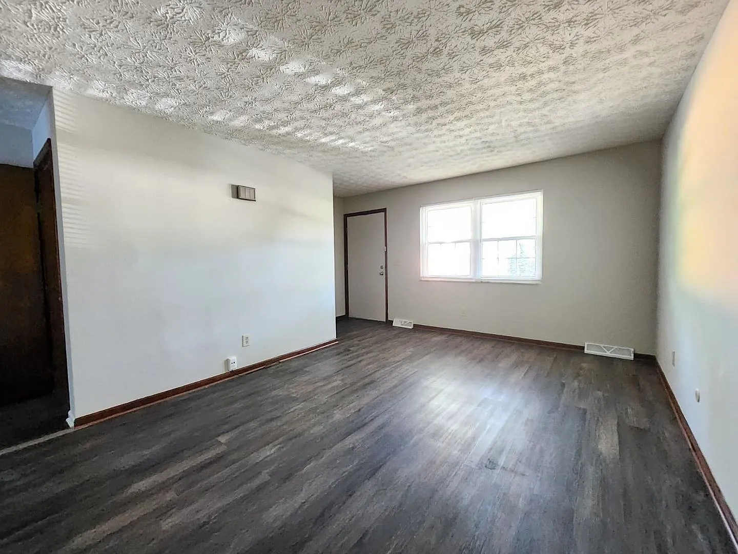 2724 Blendon Woods Blvd. — Photo 4