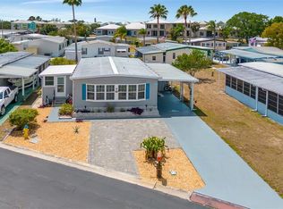 114 E Saint Lucia Loop, Apollo Beach, FL 33572