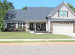 2840 Shadowstone Way, Winder, GA 30680