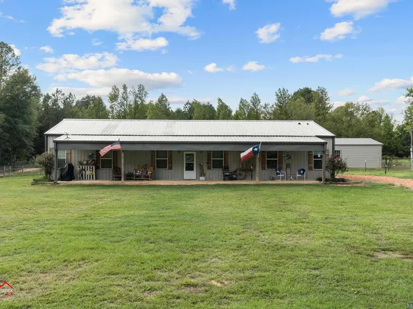 173 County Road 3202, De Berry, TX 75639