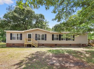 210 Chapel Ridge Road, Richlands, NC 28574