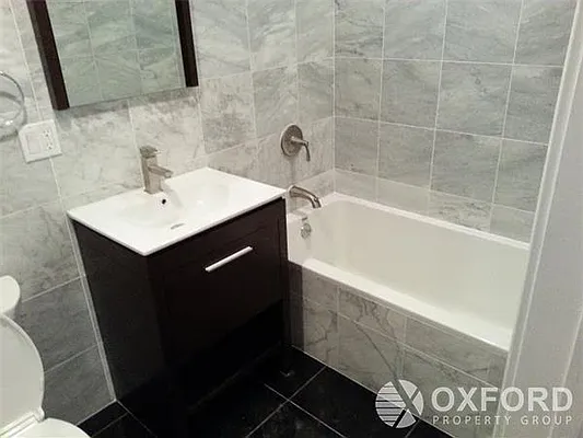 Rented by Oxford Property Group | media 35