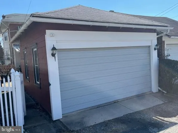 226 N Miller St, Shillington, PA 19607