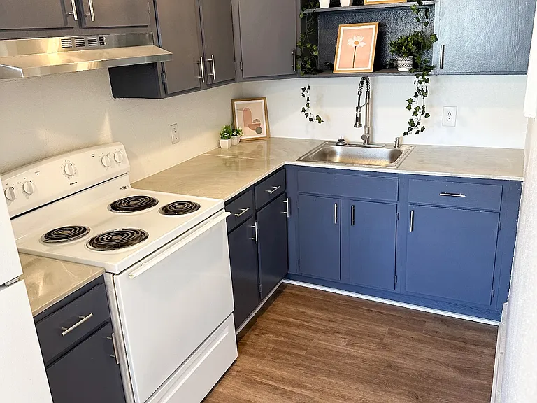 2600 Kingman Blvd #41 — Photo 3