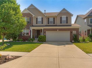 7823 Wedgetail Dr, Zionsville, IN 46077