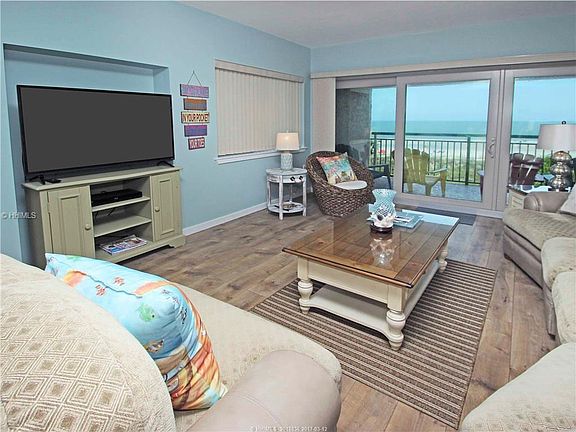 2nd image of 21 Ocean Ln APT 413