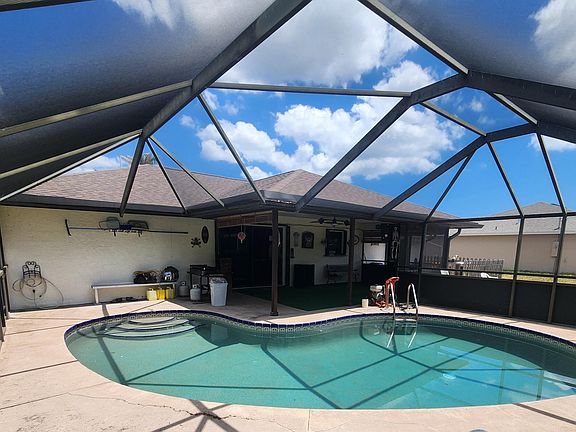 3rd image of 6801 Lakeland Boulevard