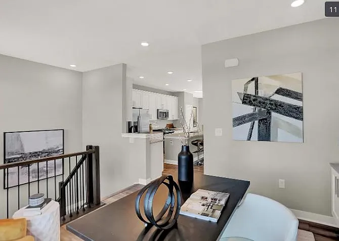 9329 Clarendon Dr — Photo 8