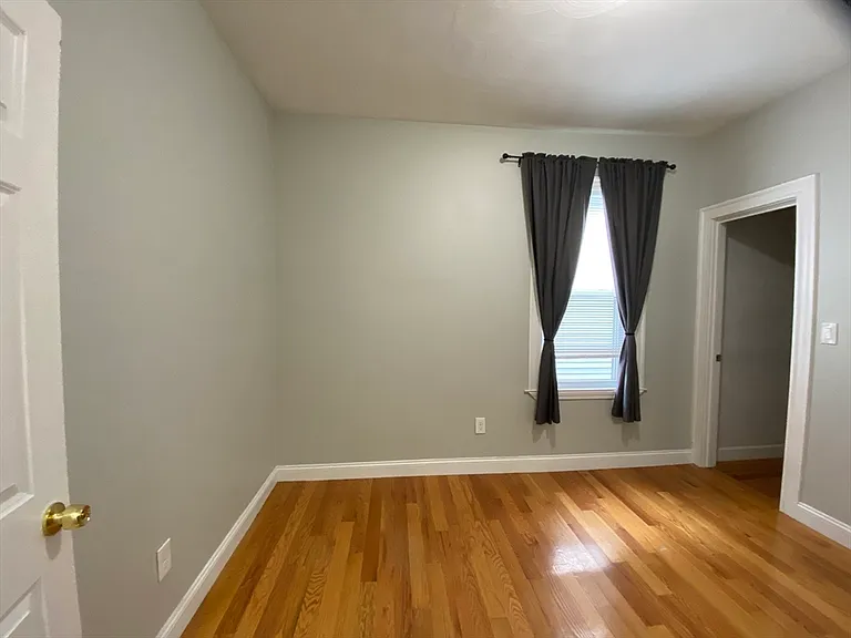 13 Hendry St #3 — Photo 9