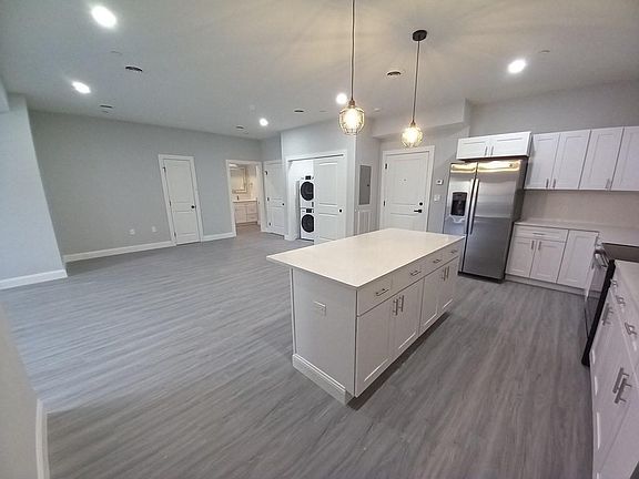 3rd image of 247 Washington Ave #35R
