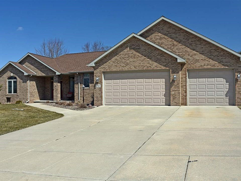 1st image of 1755 Cady Ln