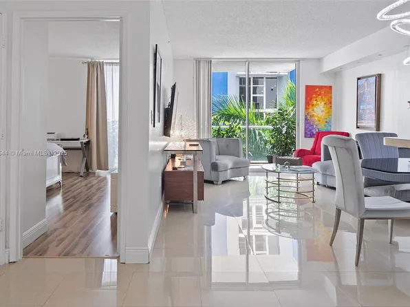 5091 NW 7th St APT 503, Miami, FL 33126