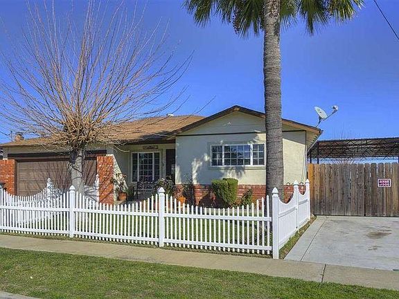 2nd image of 3645 Olympia Cir