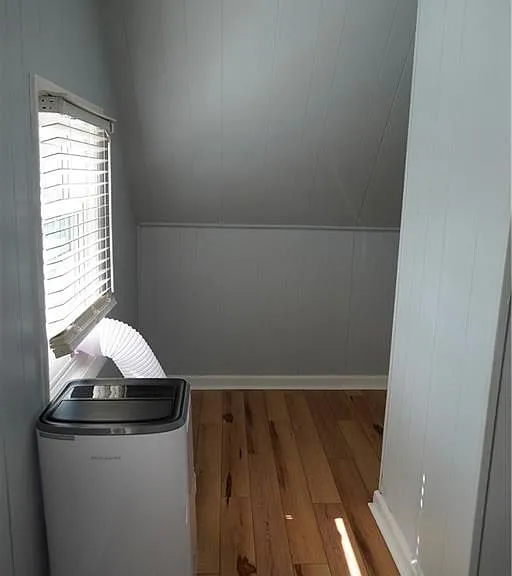 1358 Narragansett Blvd — Photo 36