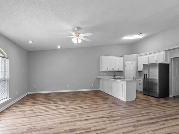 4th image of 2782 Saw Palmetto Ln