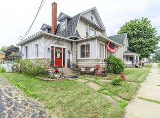 109 N West St, Angola, IN 46703