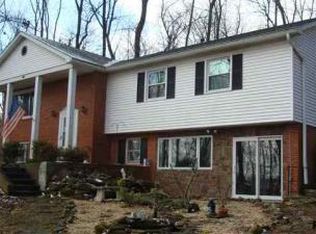 630 Locust Ln, Littlestown, PA 17340