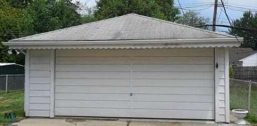2nd image of 27938 Grant St