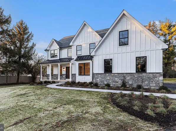 409 W Butler Pike, Ambler, PA 19002