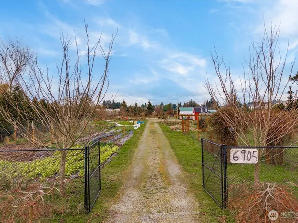 6905 60th St E, Puyallup, WA 98371