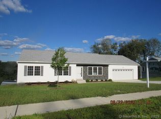 73 Warm Earth Rd, Naugatuck, CT 06770