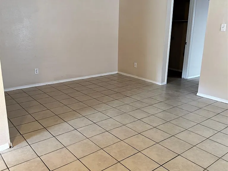 3314 Scotch Moss Ln — Photo 2