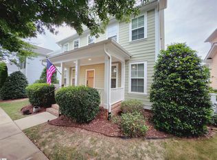 30 Hollingsworth Dr, Greenville, SC 29607