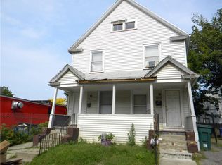 16 Roycroft Dr, Rochester, NY 14621