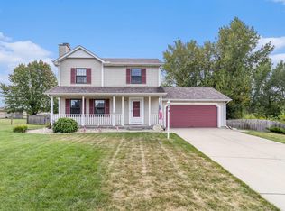 25726 Hunt Trl, South Bend, IN 46628