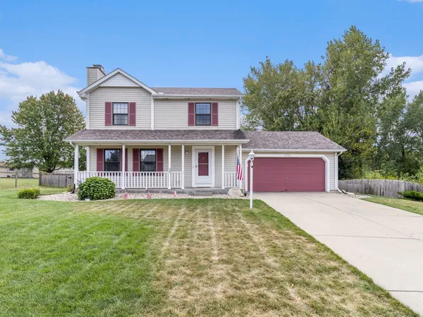25726 Hunt Trl, South Bend, IN 46628
