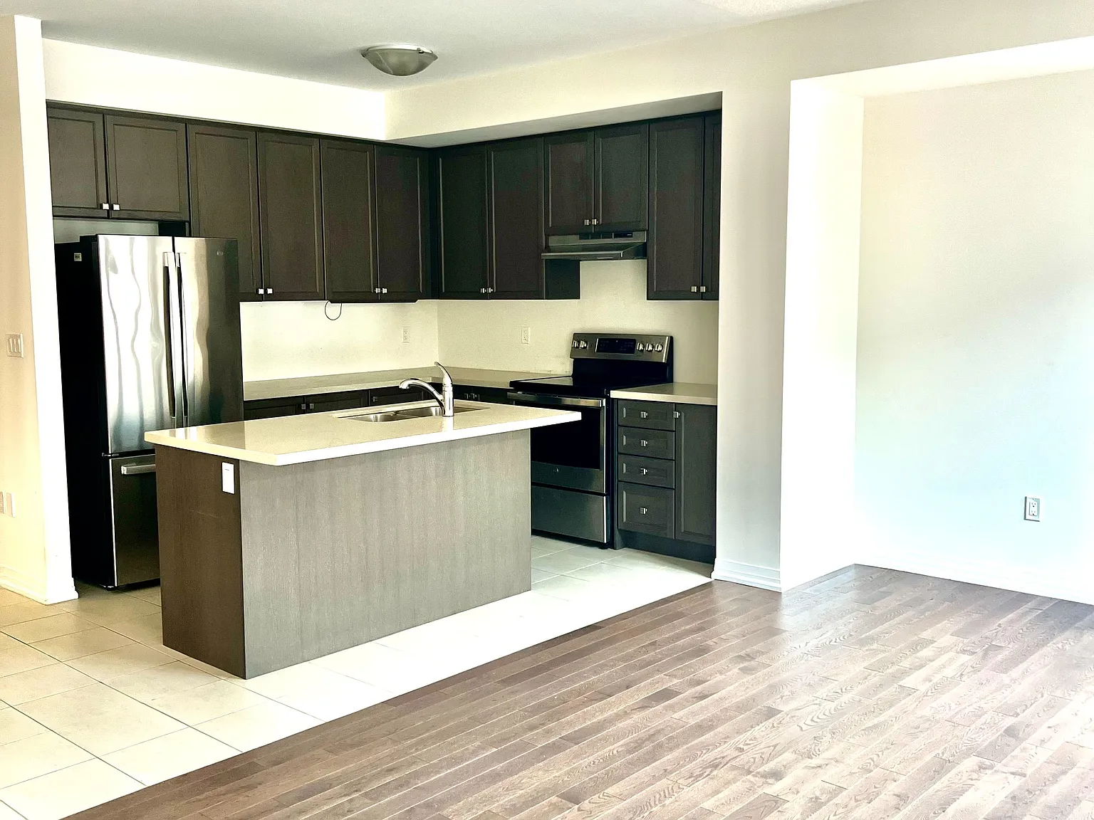 3 bed, $3,350 — Photo 4