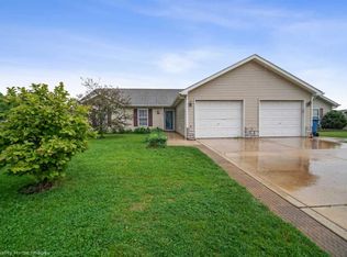 364 S Boo Rd, Burns Harbor, IN 46304