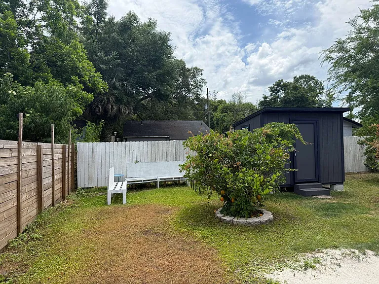 3318 Dellwood Ave — Photo 38