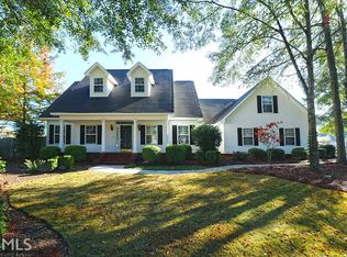 153 Holly Point, Warner Robins, GA 31088