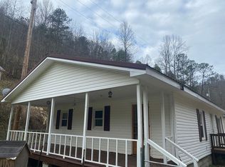 1161 Mink Branch Rd, Craynor, KY 41635