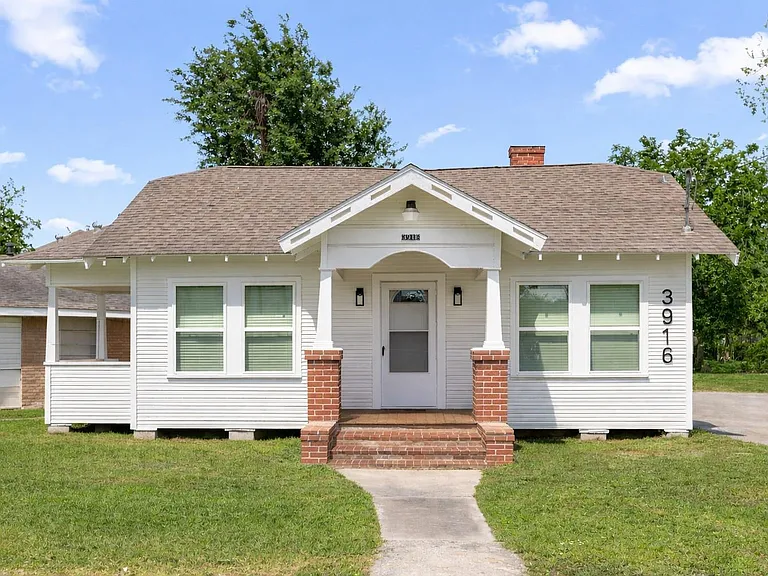3916 Kennon St — Photo 1