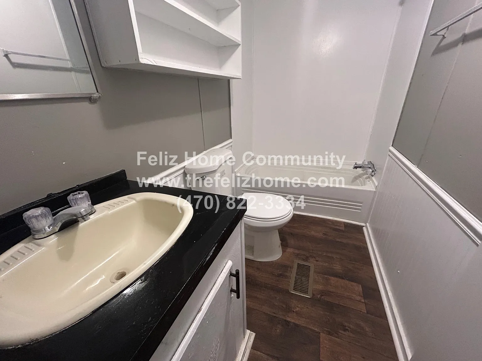 3 bed, 1000 sqft, $875 — Photo 2