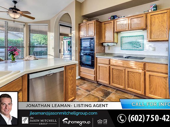 3rd image of 1938 E Los Arboles Dr