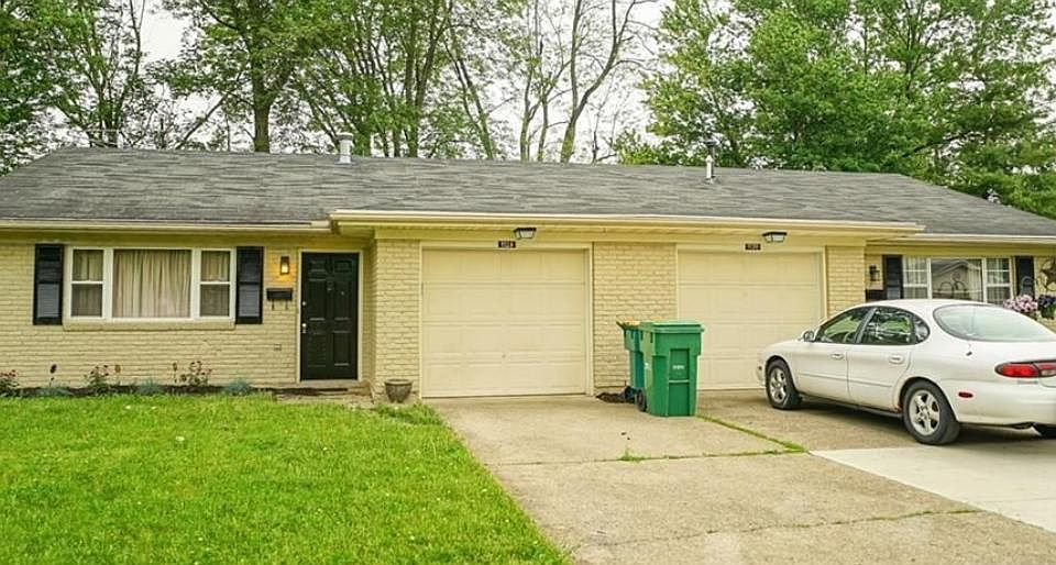 1st image of 1128 Cambridge Ct