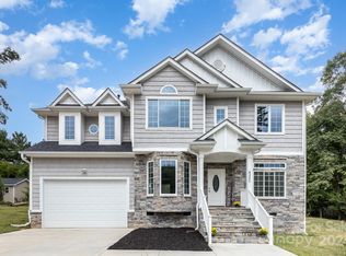 4331 Rolling Acres Rd #8, Charlotte, NC 28213