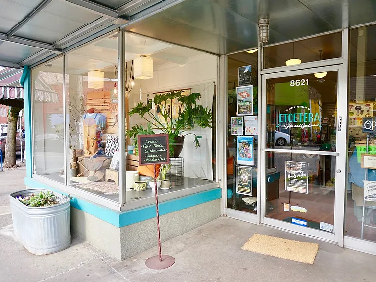 7180 N Leavitt Ave — Photo 60