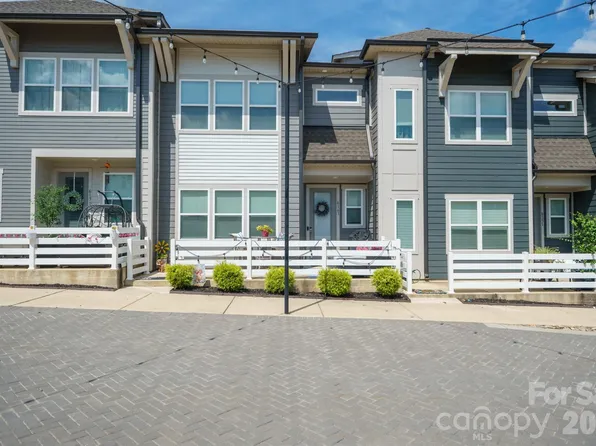 6161 Pierce Ln, Kannapolis, NC 28081