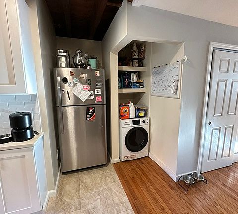 2nd image of 233 Summit Ave APT 1